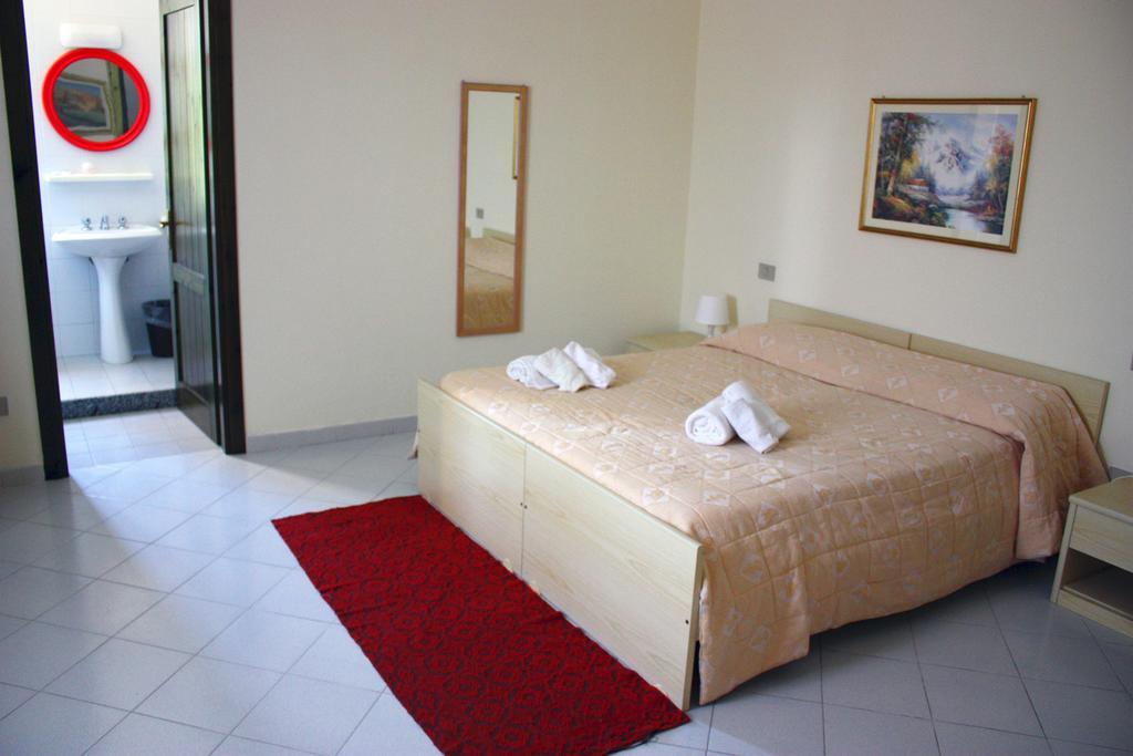 Hotel La Pineta Arborea Room photo